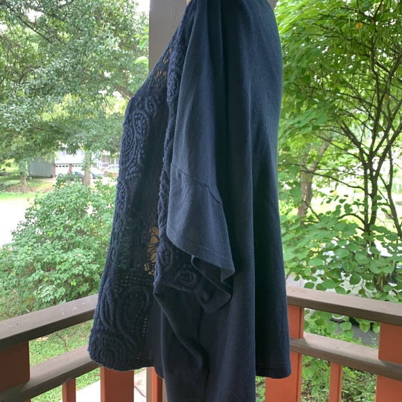 Gorgeous Navy Blue Top With Crochet Detailing - Picture 8 of 8